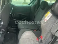 Usado Peugeot Partner Tepee Style 100 CV (73 kW) 2016 Gris / plata Monovolumen