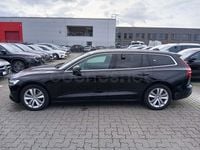 Usado Volvo V60 Momentum 190 CV (139 kW) 2020 Negro Familiar