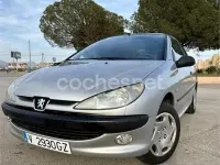 Begagnad Peugeot 206 70 HK (51 kW) 2000 Grå Sedan