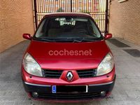 Usado Renault Scénic II Dynamique 130 CV (95 kW) 2007 Rojo Monovolumen