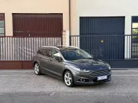 Usado Ford Mondeo Titanium 150 CV (110 kW) 2017 Gris / plata Familiar
