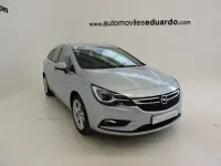 Usado Opel Astra Dynamic 150 CV (110 kW) 2017 Gris / plata Familiar