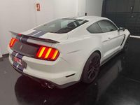 Usado Ford Mustang 533 CV (392 kW) 2016 Blanco Coupe