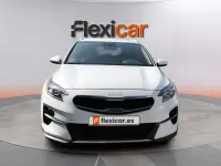 Usado Kia XCeed 120 CV (88 kW) 2022 Blanco SUV
