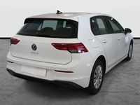 Usado VW Golf VIII Trendline 110 CV (80 kW) 2022 Blanco puro Utilitario