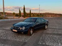 Usado Mercedes CLK320 Elegance 218 CV (160 kW) 1999 Azul Coupe