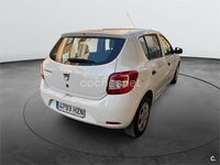 Usado Dacia Sandero Lauréate 75 CV (55 kW) 2014 Blanco Berlina