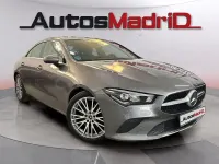 Usado Mercedes CLA200 151 CV (111 kW) 2022 Gris / plata Coupe