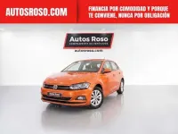 Usado VW Polo Advance 95 CV (69 kW) 2017 Naranja Berlina