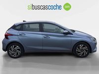 Usado Hyundai i20 100 CV (73 kW) 2023 Gris/plata Utilitario
