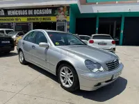 Usado Mercedes C180 Classic 143 CV (105 kW) 2004 Gris / plata Berlina