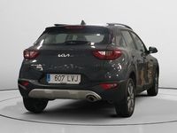 Usado Kia Stonic 121 CV (88 kW) 2021 Gris SUV