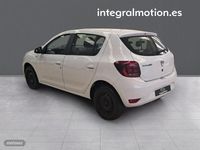 Usado Dacia Sandero Lauréate 73 CV (53 kW) 2019 Blanco Utilitario