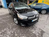 Usado Citroën C4 Live 110 CV (80 kW) 2015 Negro Berlina