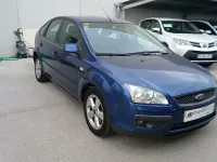 Usado Ford Focus Ghia 116 CV (85 kW) 2007 Azul Monovolumen
