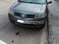Usado Renault Mégane GrandTour Expression 100 CV (73 kW) 2005 Gris / plata Familiar