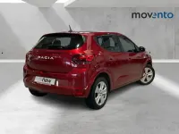 Usado Dacia Sandero Expression 101 CV (74 kW) 2023 Rojo Berlina