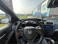 Usado Honda Civic Sport 120 CV (88 kW) 2015 Blanco Berlina