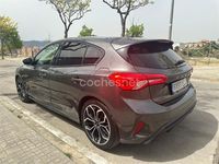 Usado Ford Focus ST-Line 125 CV (91 kW) 2020 Gris / plata Berlina