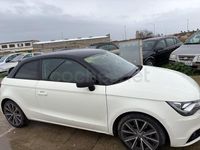 Usado Audi A1 Attraction 90 CV (66 kW) 2014 Beige Utilitario
