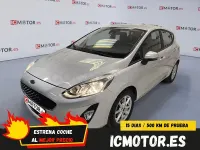 Usado Ford Fiesta Trend 85 CV (62 kW) 2018 Gris / plata Utilitario