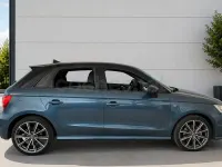 Usado Audi A1 Sportback S-Line 90 CV (66 kW) 2015 Azul Utilitario