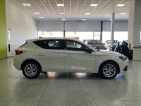 Usado Seat Leon Style 115 CV (84 kW) 2021 Blanco Berlina