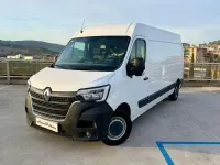 Usado Renault Master 135 CV (99 kW) 2022 Blanco Monovolumen