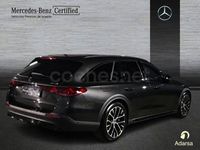 Usado Mercedes E300 313 CV (230 kW) 2025 Negro obsidiana Familiar