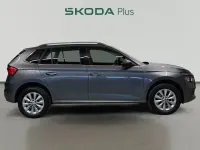 Usado Skoda Kamiq Ambition 110 CV (80 kW) 2021 Gris SUV
