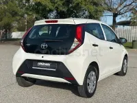 Usado Toyota Aygo X-cite 72 CV (52 kW) 2020 Blanco Utilitario