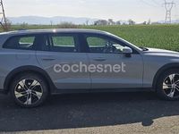 Usado Volvo V60 CC Ultimate 197 CV (144 kW) 2023 Gris / plata Familiar