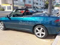 Usado Peugeot 306 Cabriolet 90 CV (66 kW) 1999 Verde Descapotable