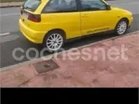 Usado Seat Ibiza CUPRA 150 CV (110 kW) 1998 Amarillo Utilitario