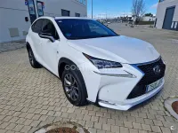 Usado Lexus NX300h Sport Line 197 CV (144 kW) 2015 Blanco SUV