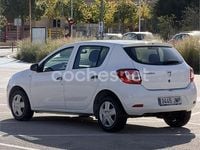 Usado Dacia Sandero Ambiance 75 CV (55 kW) 2016 Blanco Berlina