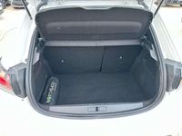 Usado Peugeot 208 Allure 75 CV (55 kW) 2022 Blanco Utilitario