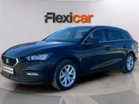 Usado Seat Leon Style 116 CV (85 kW) 2025 Negro Familiar
