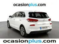 Usado Hyundai i30 120 CV (88 kW) 2019 Blanco Utilitario