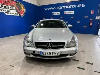 Usado Mercedes CLS320 224 CV (164 kW) 2007 Gris / plata Coupe