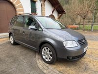 Usado VW Touran Conceptline 102 CV (75 kW) 2005 Gris / plata Monovolumen