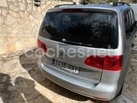 Usado VW Touran Advance 105 CV (77 kW) 2014 Gris / plata Monovolumen