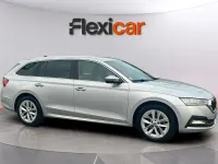 Begagnad Skoda Octavia Ambition 150 HK (110 kW) 2022 Grå Halvkombi