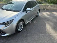 Usado Toyota Corolla Advance 180 CV (132 kW) 2019 Gris / plata Berlina