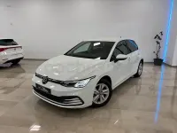 Usado VW Golf VIII Life 110 CV (80 kW) 2023 Blanco Berlina