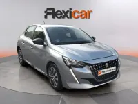 Usado Peugeot 208 Active 101 CV (74 kW) 2023 Gris Utilitario