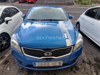 Usado Kia Ceed Plus 105 CV (77 kW) 2011 Azul Utilitario