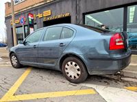 Usado Skoda Octavia 105 CV (77 kW) 2005 Gris / plata Berlina