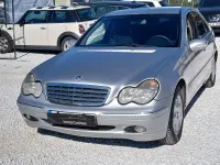Usado Mercedes C220 Classic 143 CV (105 kW) 2000 Gris Berlina