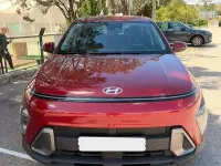 Usado Hyundai Kona 120 CV (88 kW) 2023 Rojo SUV